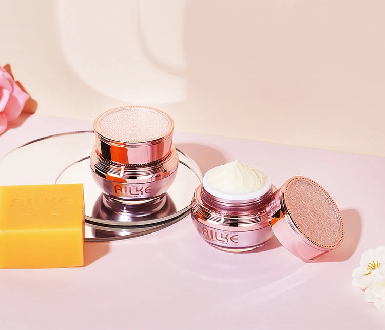 AILKE Carotene 3-In-1 Skin Care Set, Clean Skin With Niacinamide, Antioxidant, Improves Dull Skin For All Skin Types