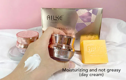 AILKE Carotene 3-In-1 Skin Care Set, Clean Skin With Niacinamide, Antioxidant, Improves Dull Skin For All Skin Types