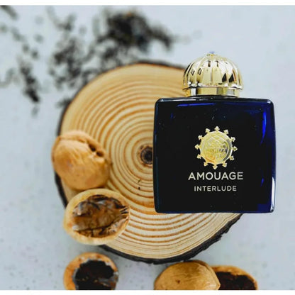 Women Woody Perfume Collection Long Lasting Elegant Floral Resin Warm Amber Notes for Romantic Evenings and Daily Sophistication