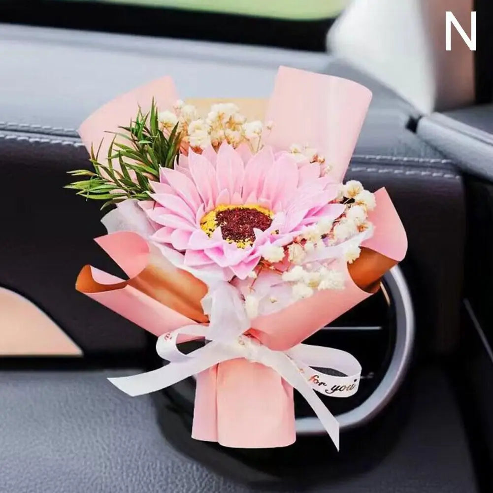 Dried Flower Car Air Freshener Car Air Outlet Aromatherapy For Girls Bouquet Auto Vent Clip Car Accessories Car Decoration