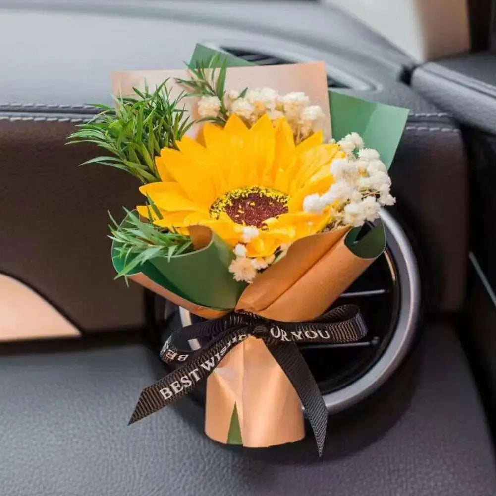 Dried Flower Car Air Freshener Car Air Outlet Aromatherapy For Girls Bouquet Auto Vent Clip Car Accessories Car Decoration