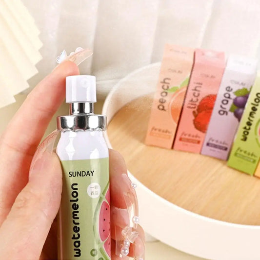 Fresh Oral Spray Fruit Flavour Fresh Breath Spray Portable Refreshing Cool Fresh Breath Oral Odor Remover Fights Bad Breath