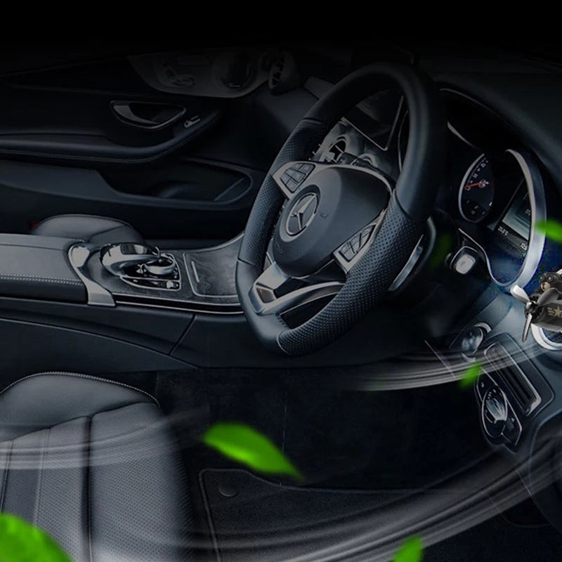 1Pc Car Air Freshener Aromatherapy Rotating Propeller Air Outlet Fragrance Flavor Bear Car Accessories